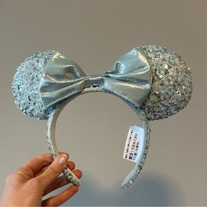 Disney Glittering Baby Blue Mouse Ears Headband. Never warn